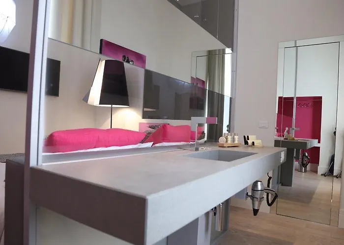 Alojamento de Acomodação e Pequeno-almoço Ace Luxury *