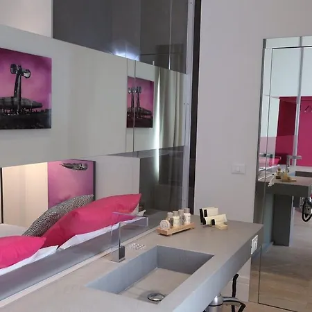 فندق مبيت وإفطار Ace Luxury